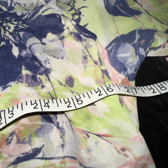 Rose & Olive 3XL White Floral Blouse NWT - Picture 11 of 12